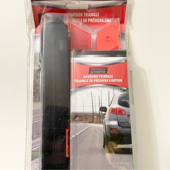 Treksafe Automotive Roadside Triangle Kit - Picture 11 of 12